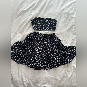 Princess Polly floral 2 piece top and skirt set SIZE US 4